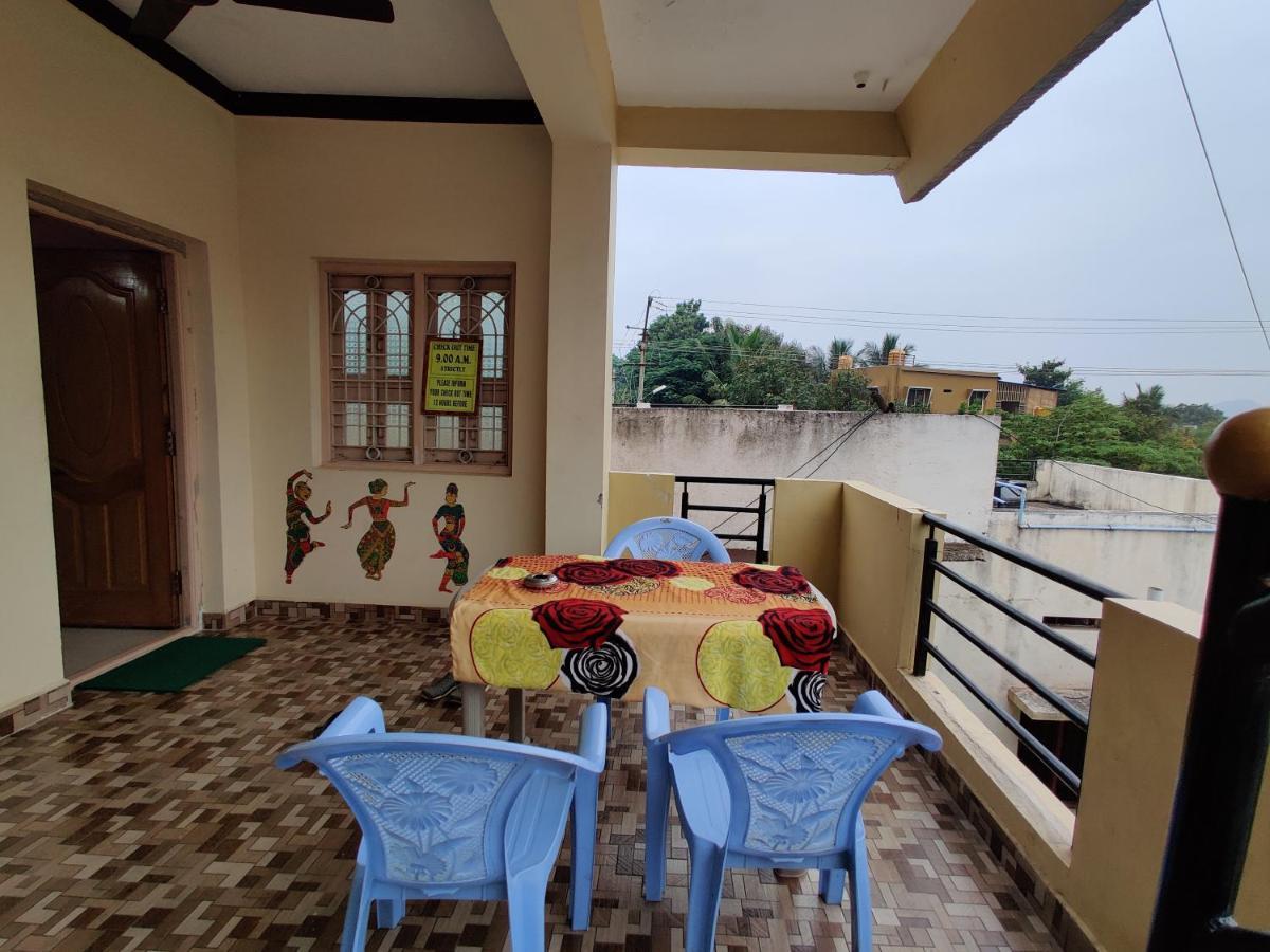 Vinod Home Villa 亨比 外观 照片